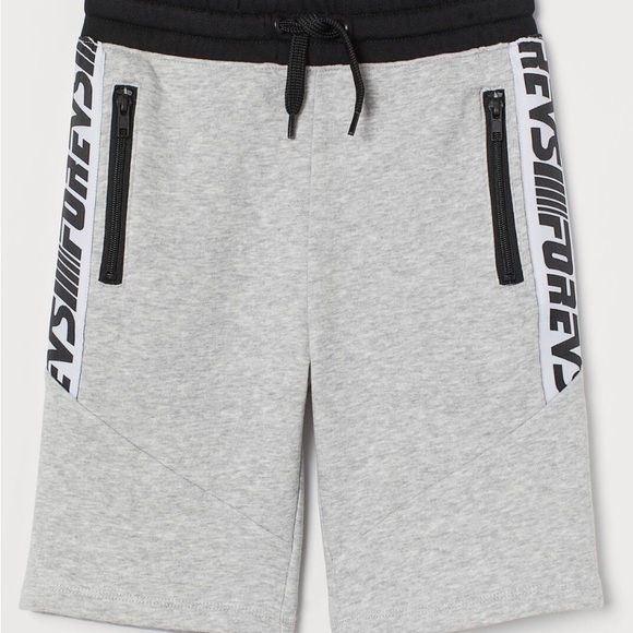 Boys H&M Gray FOREVER Athletic Shorts with Zipper‎ Pockets - Activewear-12/13 sz - Picture 1 of 2
